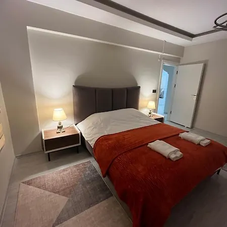 Luxury In Center